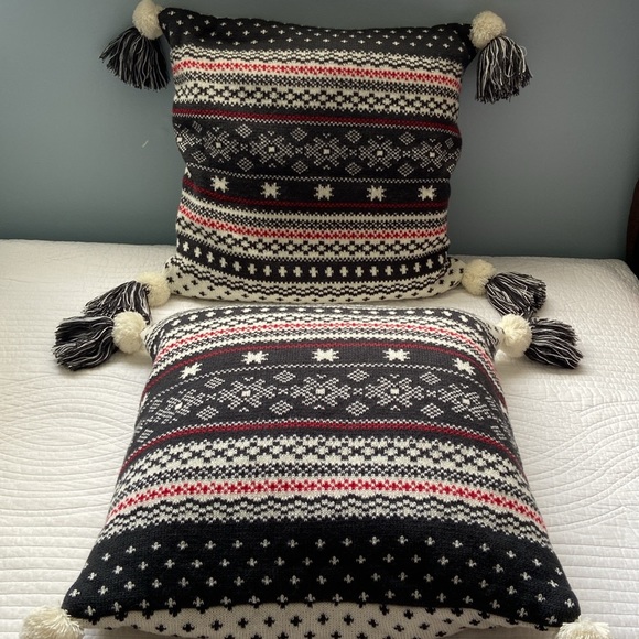 Brooks Brothers Fair Isle Sweater Knit Accent Pillow Covers Set of Two - Picture 6 of 16